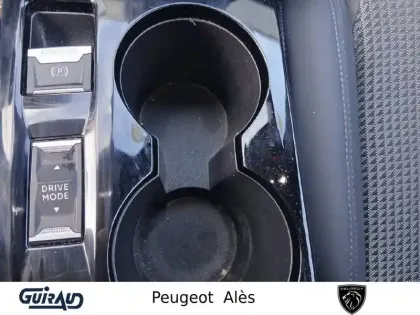Photo 18 Peugeot 2008  PureTech 155 S&S EAT8