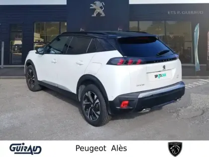 Photo 7 Peugeot 2008  PureTech 155 S&S EAT8