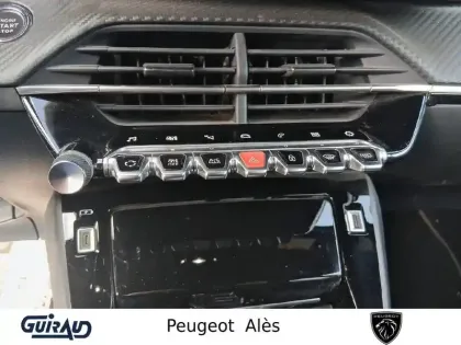 Photo 19 Peugeot 2008  PureTech 155 S&S EAT8