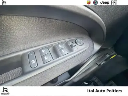 Photo 11 Fiat 600  FIAT  T-Gen 3 1.2 Hybrid Turbo 110ch DCT6