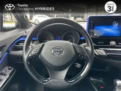 Photo 12 Toyota C-HR  122h Graphic Premium RC18