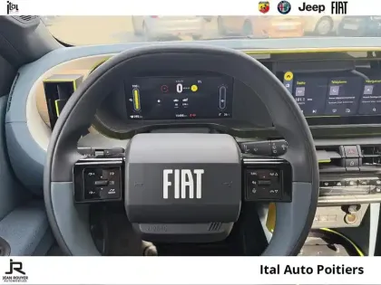 Photo 12 Fiat Panda Grande  Electrique 113ch La Prima