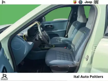 Photo 8 Fiat Panda Grande  Electrique 113ch La Prima