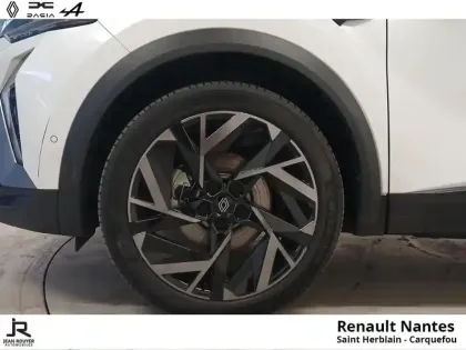 Photo 8 Renault Captur  1.6 E-Tech full hybrid 145ch esprit Alpine