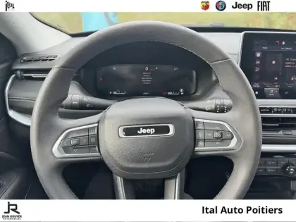 Photo 12 Jeep Compass  1.5 Turbo T4 130ch MHEV Limited 4x2 BVR7