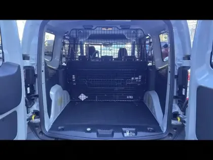 Photo 8 Ford Transit Courier  1.0 EcoBoost 125ch Cabine Approfondie Trend DCT7