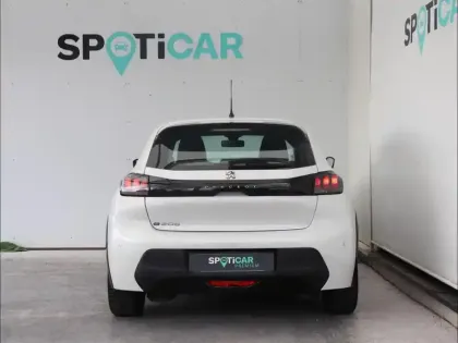 Photo 5 Peugeot 208  e- 136ch Active
