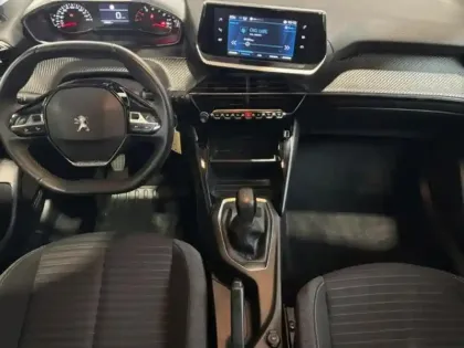Photo 6 Peugeot 208  1.2 75 S&S Style Carplay / radars /GPS