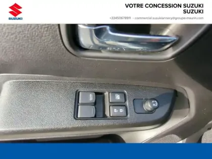Photo 13 Suzuki Ignis  1.2 Dualjet Hybrid 83ch Privilège Allgrip
