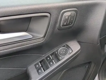 Photo 9 Ford Kuga  2.5 Duratec 180ch Hybrid FlexiFuel Active X Powershift