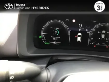 Photo 13 Toyota C-HR  2.0 Hybride 200ch Design MY25