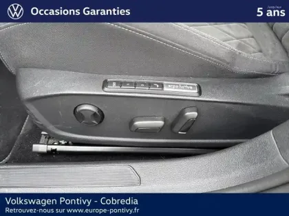 Photo 14 Volkswagen Golf  1.5 eTSI OPF 150ch Style DSG7