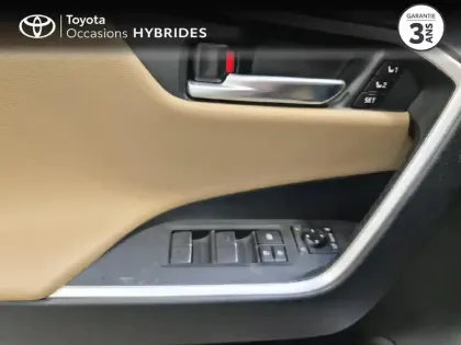 Photo 13 Toyota Rav4  Hybride 218ch Lounge 2WD