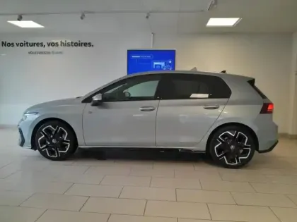 Photo 6 Volkswagen Golf  1.5 eTSI EVO2 116ch R-Line Edition DSG7