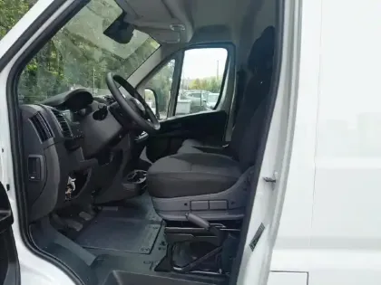Photo 8 Fiat Ducato  Fg L2H2 3.3 140ch Easy Pro