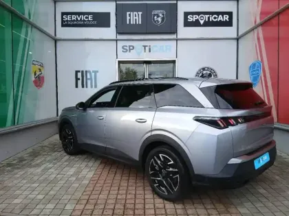 Photo 5 Peugeot 5008  Hybrid 145ch Allure e-DCS6