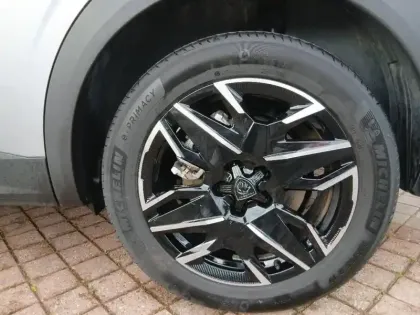 Photo 8 Peugeot 5008  Hybrid 145ch Allure e-DCS6