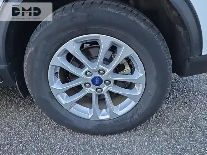 Photo 12 Ford Kuga  2.5 Duratec 190ch FHEV E85 Titanium BVA