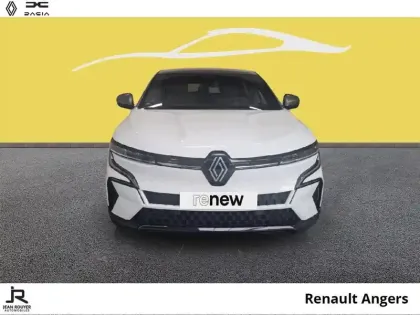 Photo 8 Renault Megane  E-Tech Electric EV60 220ch Techno super charge -C