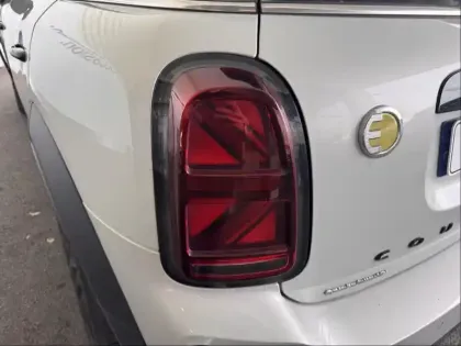 Photo 10 Mini Countryman  Cooper SE  125ch + 95ch Northwood ALL4 BVA6