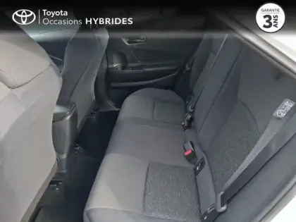 Photo 11 Toyota C-HR  1.8 Hybride 140ch Dynamic MY25