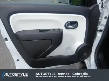 Photo 13 Renault Twingo  0.9 TCe 90ch energy Intens