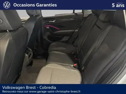 Photo 8 Volkswagen Tiguan  2.0 TDI 150ch VW Edition DSG7