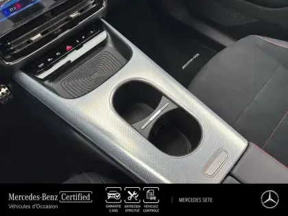 Photo 13 Mercedes GLB  200 163+30ch AMG Line 8G-eDCT