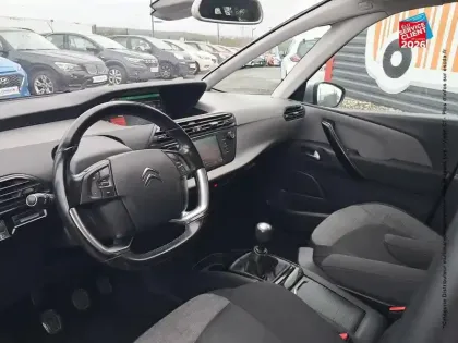 Photo 14 Citroën C4 Picasso Grand  BlueHDi 120ch Feel S&S