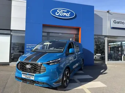 Photo Ford Custom Sport
