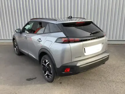 Photo 6 Peugeot 2008 Nouveau 100 S&S BVM6 Allure