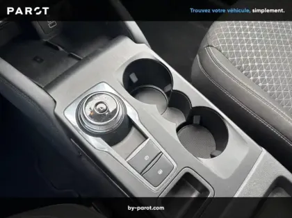 Photo 7 Ford Kuga Nouveau 2.5 Duratec 180 ch FlexiFuel FHEV E85 Powershift Titanium Business