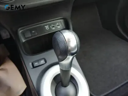 Photo 13 Renault Twingo  III E-Tech