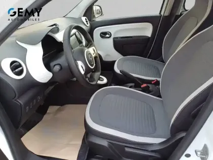 Photo 8 Renault Twingo  III E-Tech