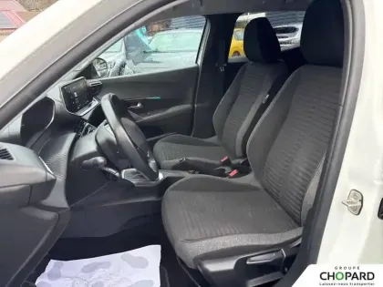 Photo 8 Peugeot 2008  PureTech 100 S&S BVM6