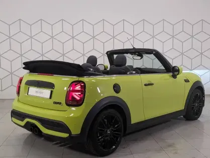 Photo 54 Mini Mini Cabriolet Cooper S 178 ch DKG7