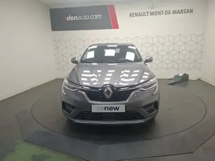 Photo 6 Renault Arkana  E-Tech 145