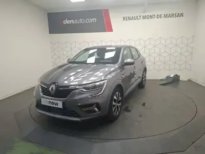 Photo 5 Renault Arkana  E-Tech 145