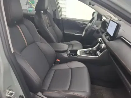 Photo 9 Toyota Rav4  Hybride 222 ch AWD-i