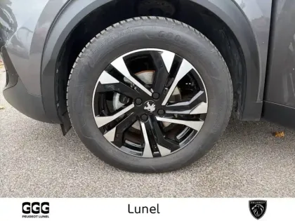 Photo 11 Peugeot 2008  PureTech 130 S&S EAT8