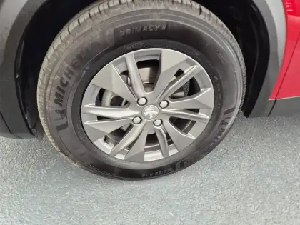 Photo 10 Peugeot 2008  PureTech 130 S&S EAT8