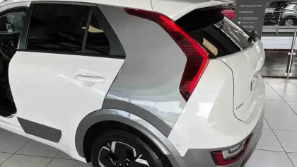 Photo 24 Kia Niro  EV Electrique 204 ch