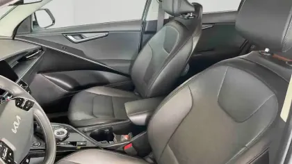 Photo 11 Kia Niro  EV Electrique 204 ch
