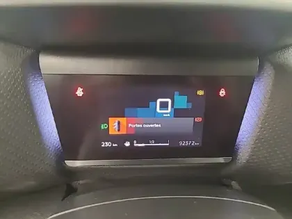 Photo 9 Citroën C4  BlueHDi 110 S&S BVM6