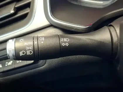 Photo 36 Renault Captur  TCe 90