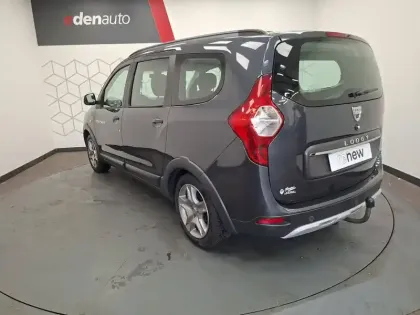 Photo 5 Dacia Lodgy  TCe 130 FAP 5 places