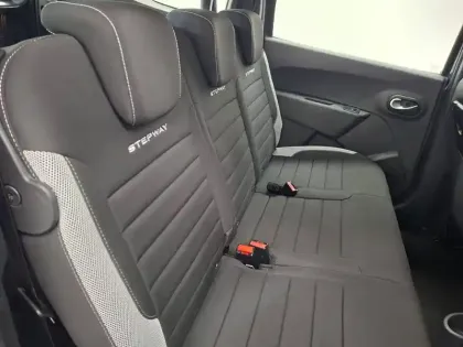 Photo 10 Dacia Lodgy  TCe 130 FAP 5 places
