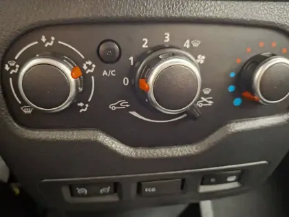 Photo 37 Dacia Lodgy  TCe 130 FAP 5 places