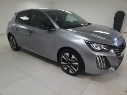 Photo 7 Peugeot 208  Hybrid 110 ch e-DCS6