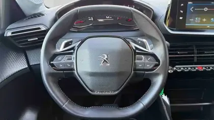 Photo 11 Peugeot 208  PureTech 100 S&S EAT8